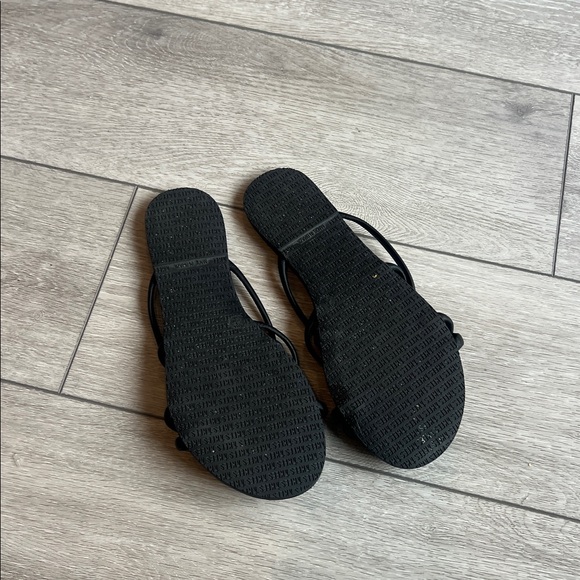 Tkees Sloan Women's Black leather flat Strappy Sandals size 9 - Picture 7 of 8